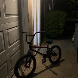 2 custom bmx bikes for 700$