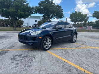 2015 Porsche Macan