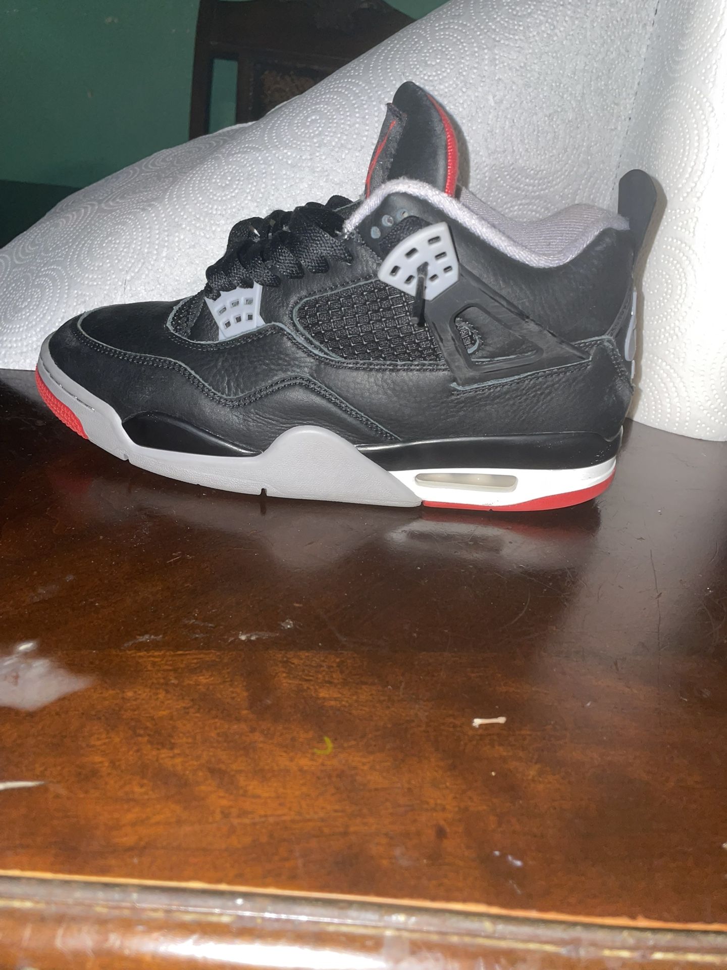 Jordan 4 Bred Reimagined Size 9 Men