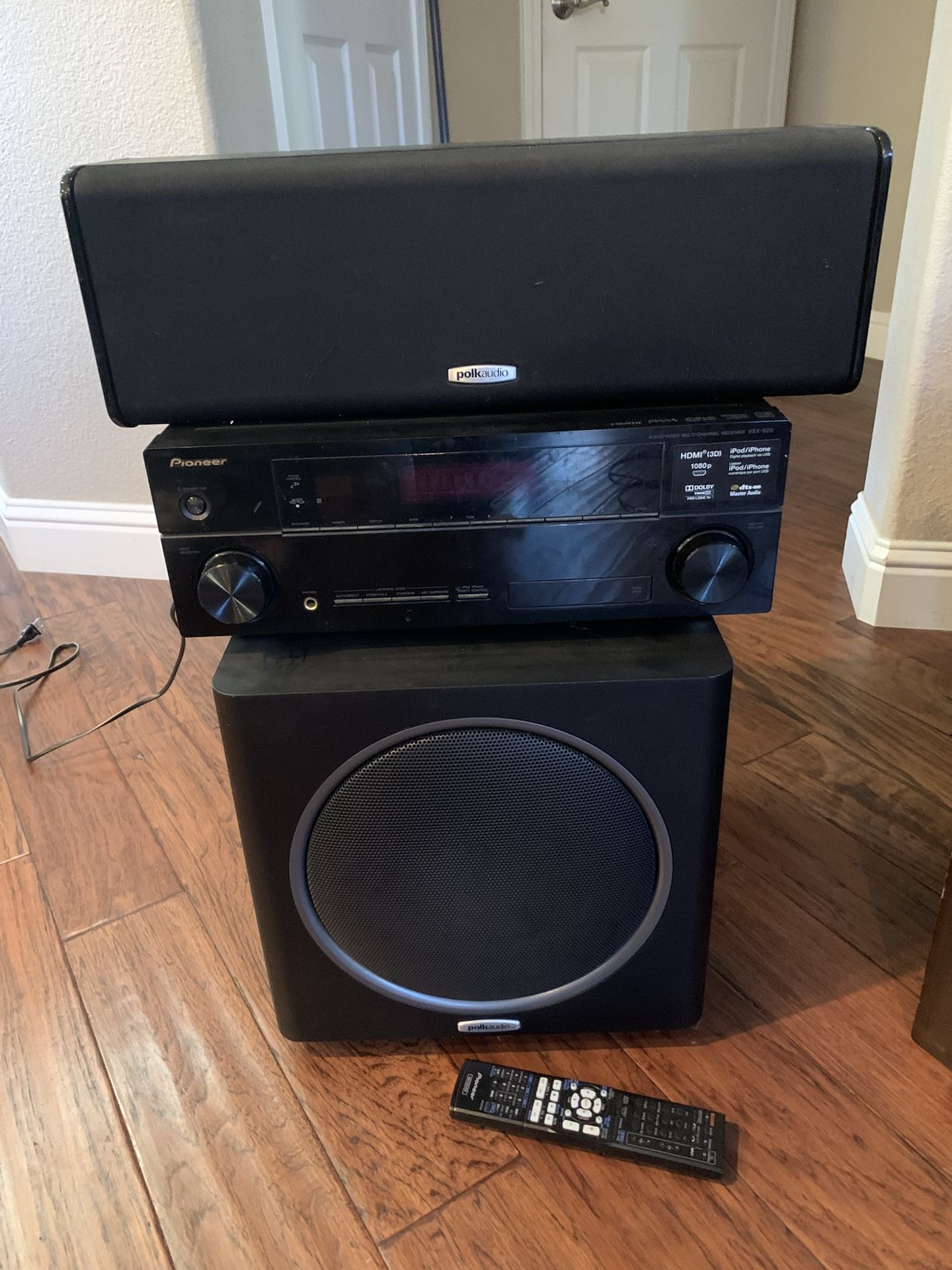Pioneer Receiver & Speakers