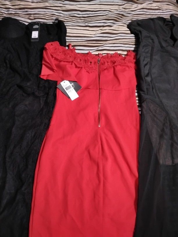 Fashion Nova Dresses New Tags And Bag With Bar Code