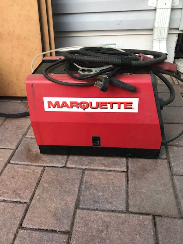 Marquette welder M12183 MiG gas/ no gas