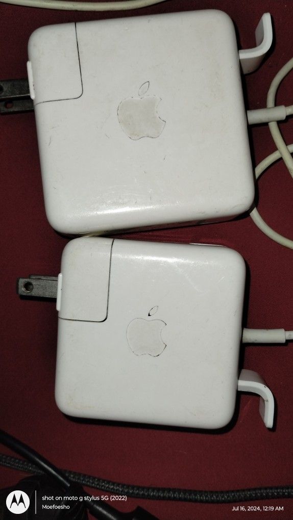 MacBook Charger