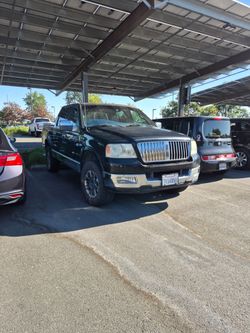 2006 Lincoln Navigator