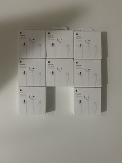Apple EarPods with Lightning Connector