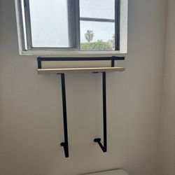 Bathroom Shelf w Towel Racks