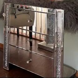 3 Drawer Mirrored Dresser /end Table /nightstand With CZ Solitaires 