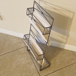 Magazine Rack