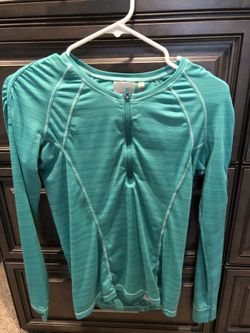 Athleta Aqua Yoga Top