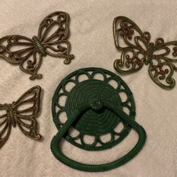 Vintage HOMCO Wall Decorations Bathroom Towel Holder 