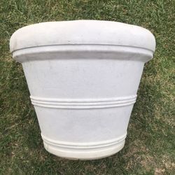 21 Inches Pot 