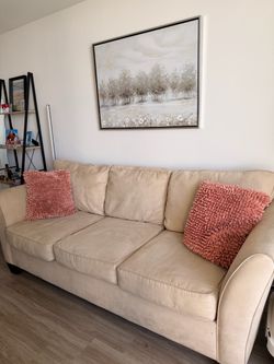 Sofa beige 3 bodies very comfortable