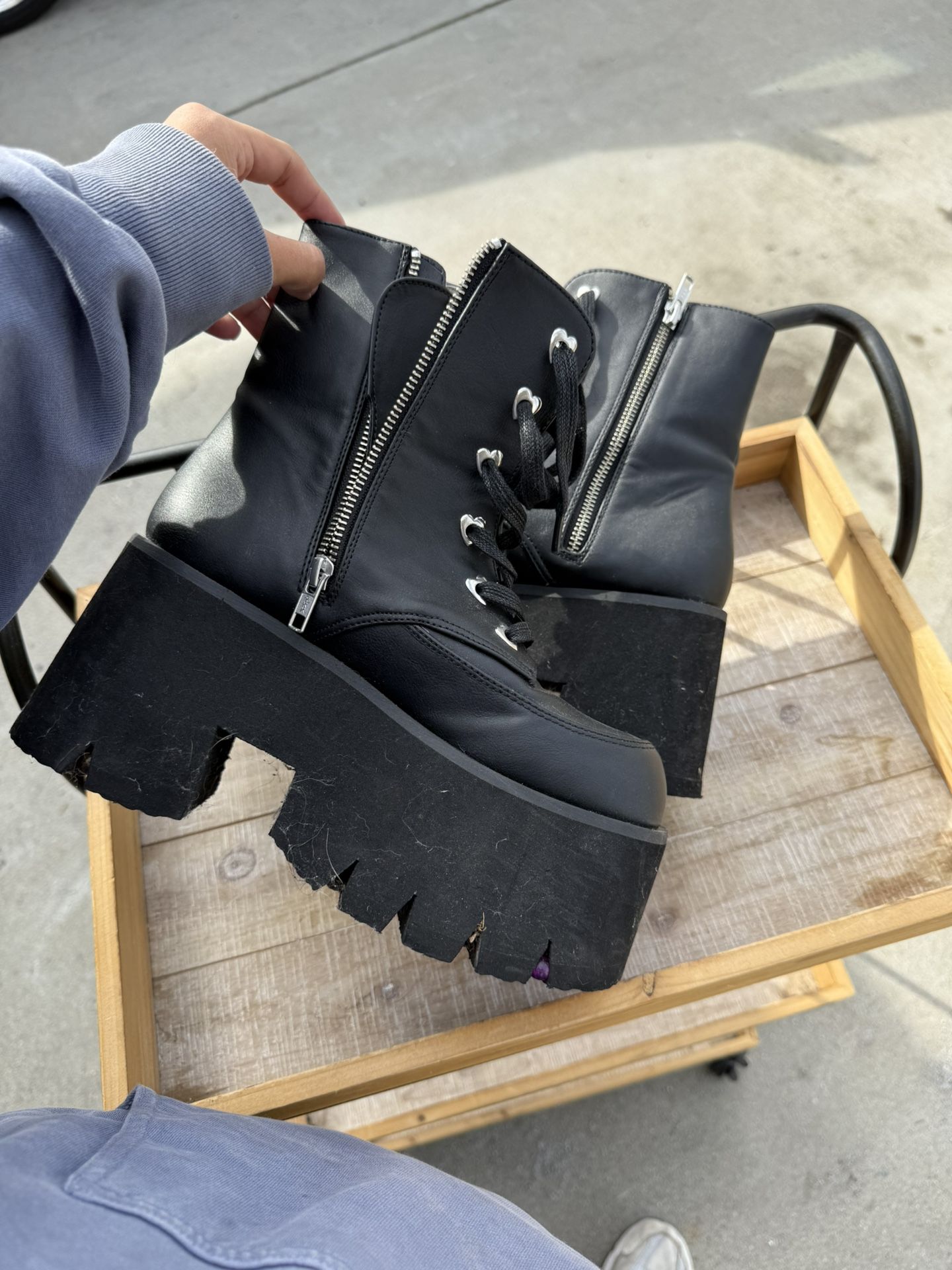 Demonias Platform Boots - Black