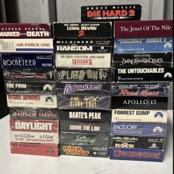 Lot Of 31 VHS Movies Mostly 90s Classics Forest Gump Die Hard 2 Etc