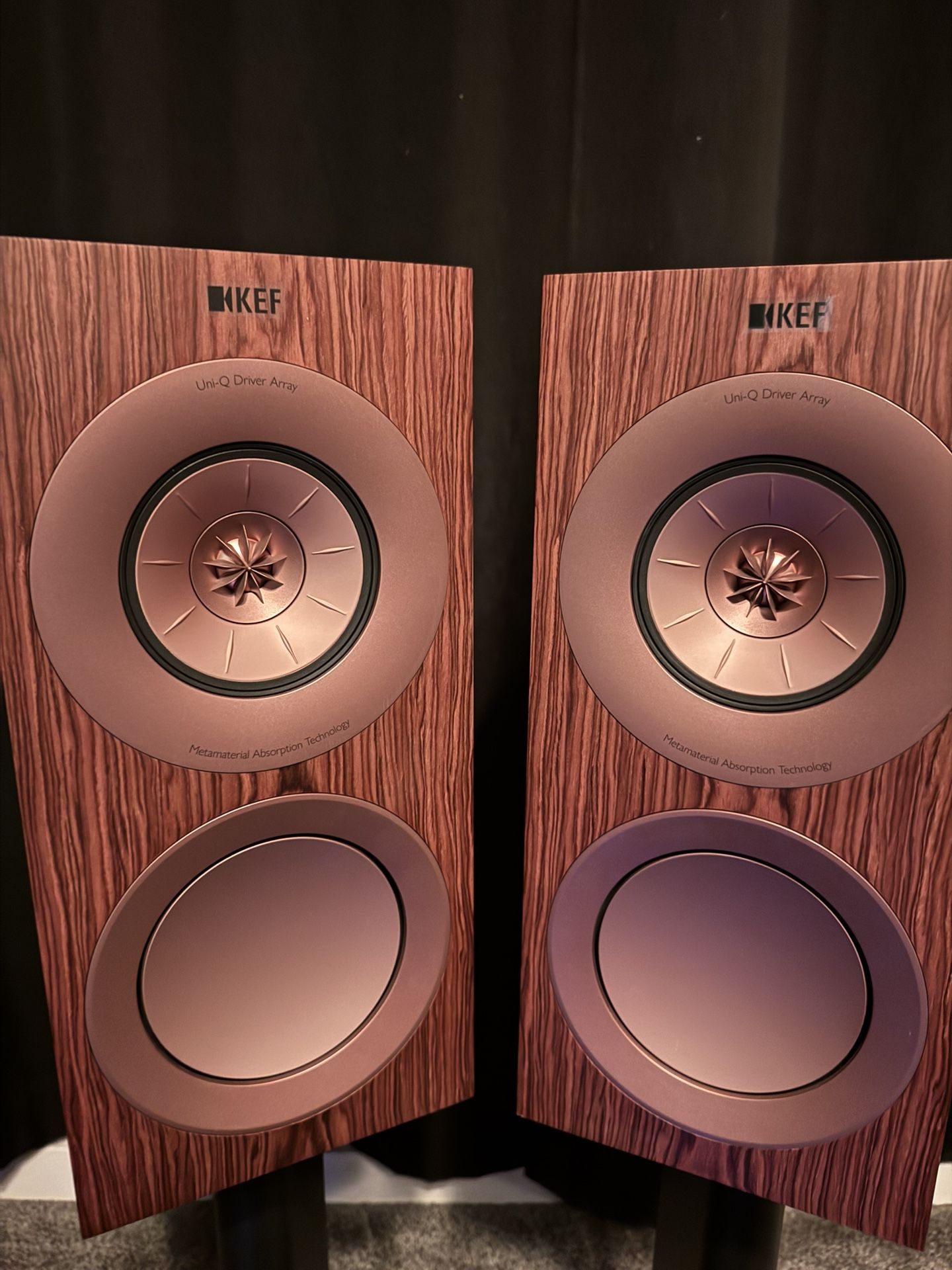 Kef R3 Meta Bookshelf Speakers
