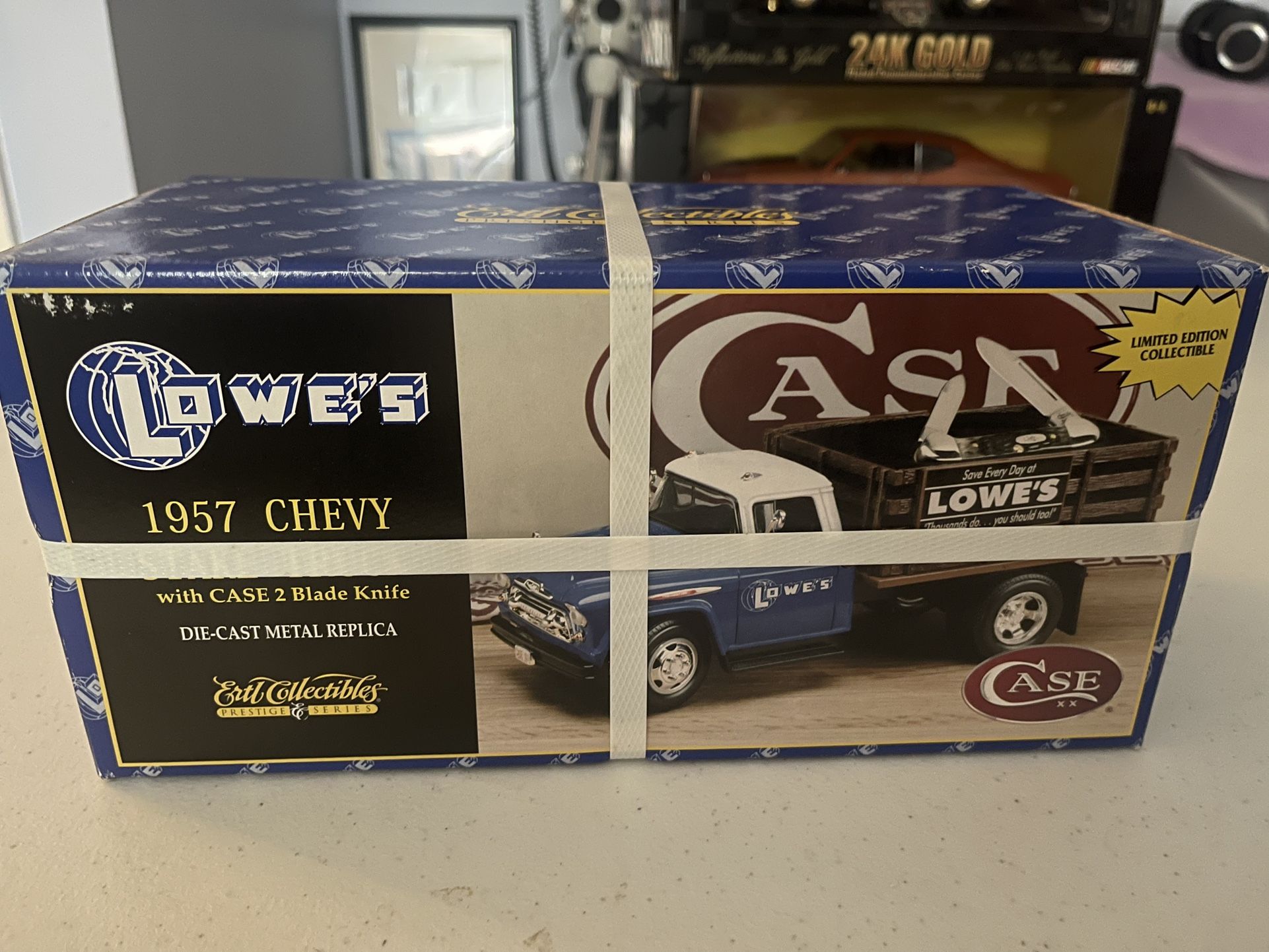 Lowe’s Die Cast 1957 Chevy Stake Truck & 2-Blade Case Knife