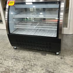 Open Box.  New!  Chumart CMT-48DC 47 1/4" Black Curved Glass Refrigerated Deli Case