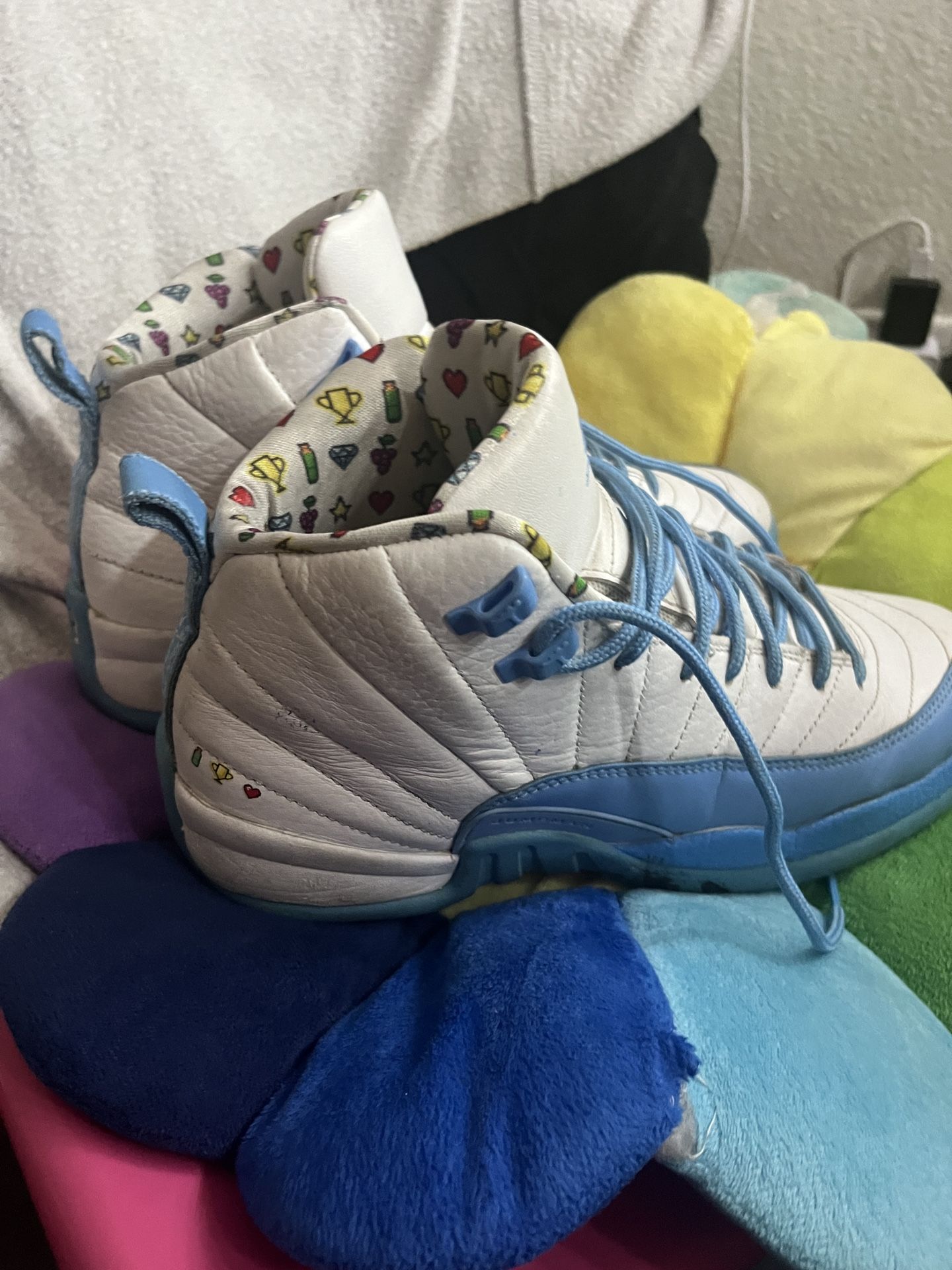 Jordan Emoji 12s