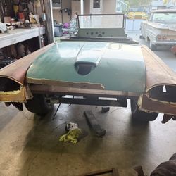 1958 Ford Fairlane Hood And Left And Right Fenders