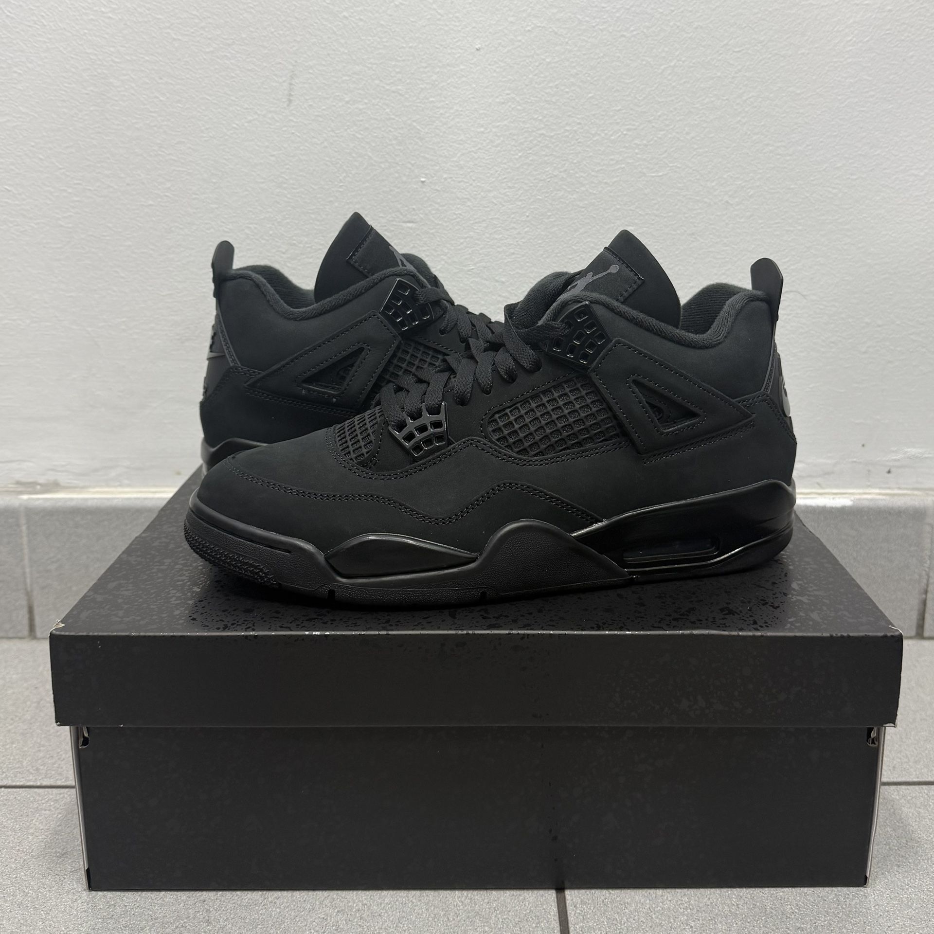 Nike Air Jordan 4 Retro OG