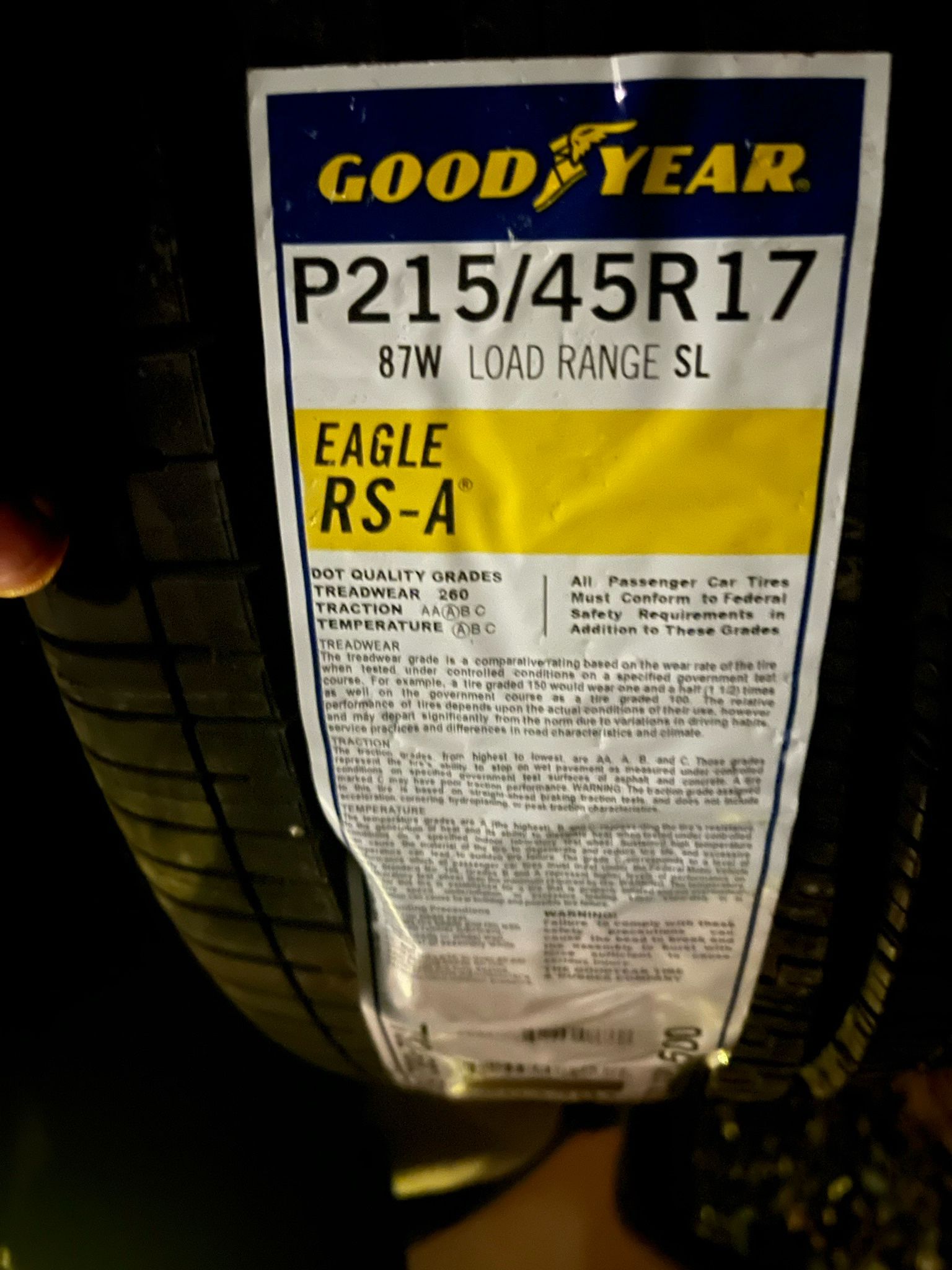 Goodyear Eagle p215/45R17