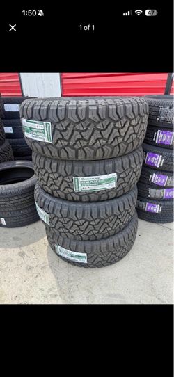 Rockblade Resilpeak R/T LT275/55R20 Tires – Set of 4