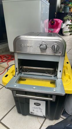 Blackstone flat grill and Cuisinart Airffyer