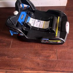 DOONA stroller Base Good Condition $50 OBO