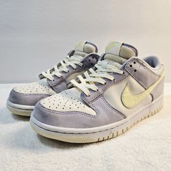 Nike Easter Dunk Lows Size 7Y!!!!