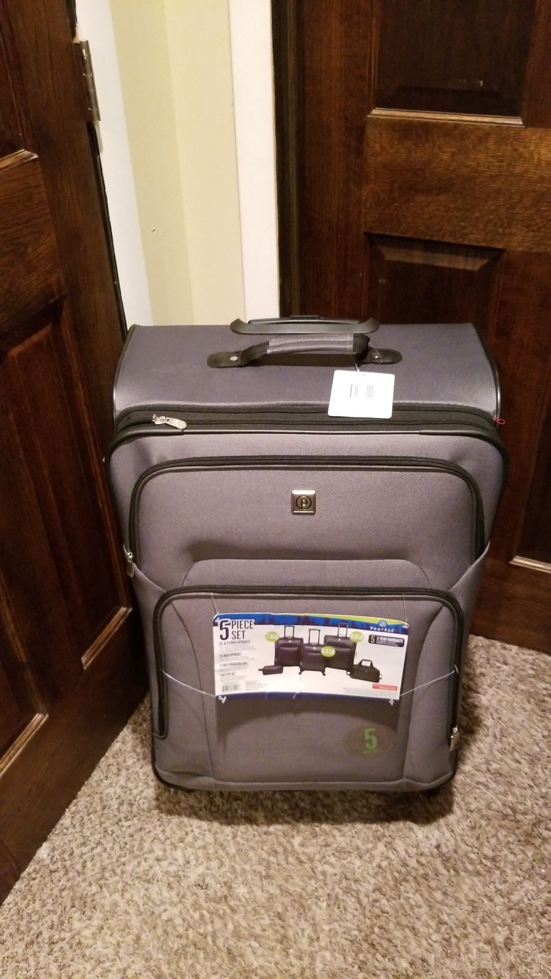 Protege 5piece luggage set