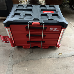 New 3 drawer pack out $140.00