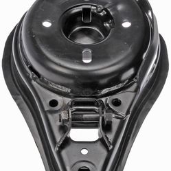 Lower Rearward Suspension Control Arm 