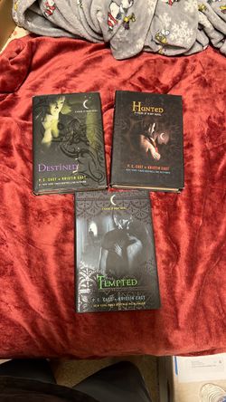House of Night Novel Set of 3 Books