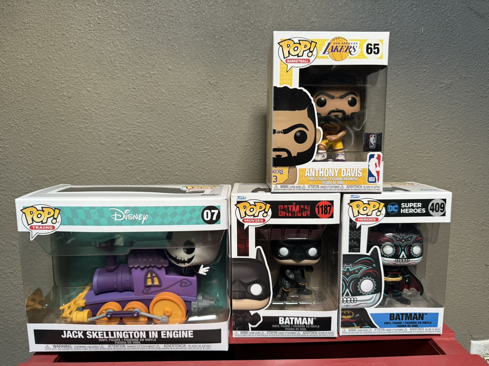 Funkos Pops Disney, NBA, DC Comics And More