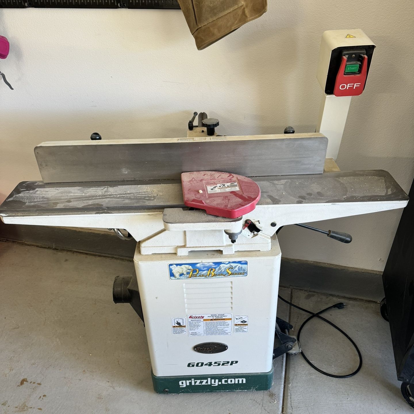 Grizzly G0452p Jointer for Sale in Menifee CA OfferUp