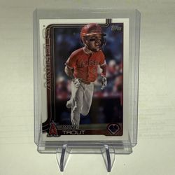 2025 Topps Mike Trout SSP “Big head” 