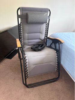 Zero gravity chair