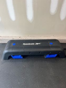 Reebok Adjustable Step Deck – Aerobic Step, Flat, Incline & Decline Bench
