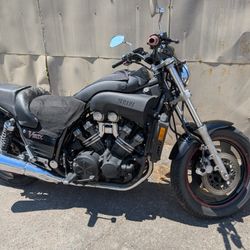 2006 Yamaha VMAX 