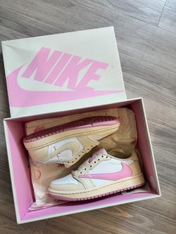 Size 5.5 women jordan 1 low
