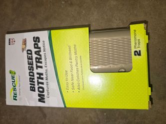 RESCUE Birdseed Moth Traps – 2 Pheromone Traps