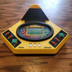 VTECH Talking PLAY BY PLAY BASEBALL Handheld Electronic Game 1986 Vintage TESTED