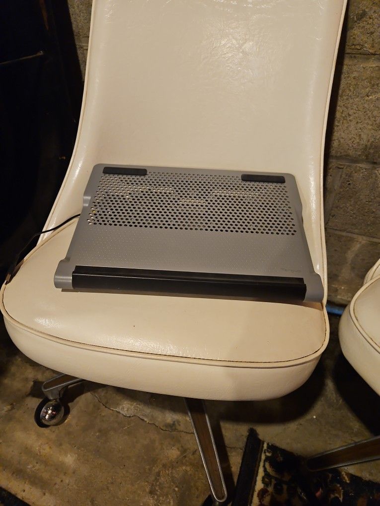 Laptop Fan/stand