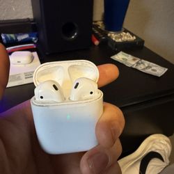 AirPods Gen 2 