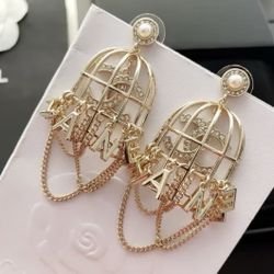 New Earrings Really Good Quality Comes With Bag 