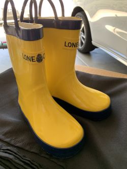 Toddlers Size 8 Rain Boots