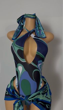 Bathing suit