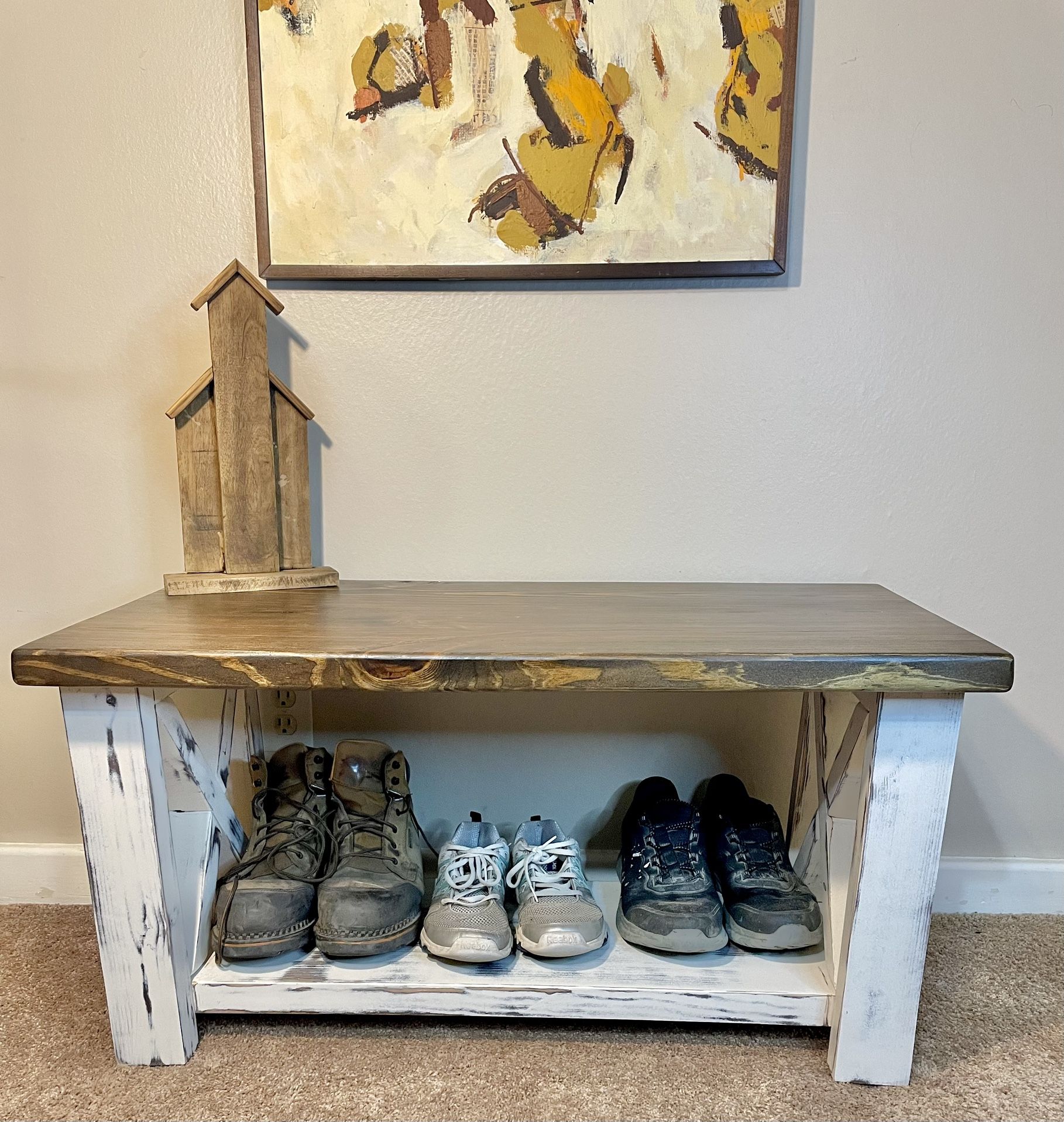 Handcrafteds Rustic Farmhouse Bench / Coffee Table with Shelf