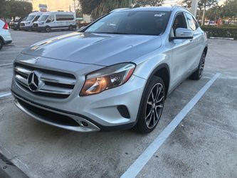 2016 MERCEDES GLA 250