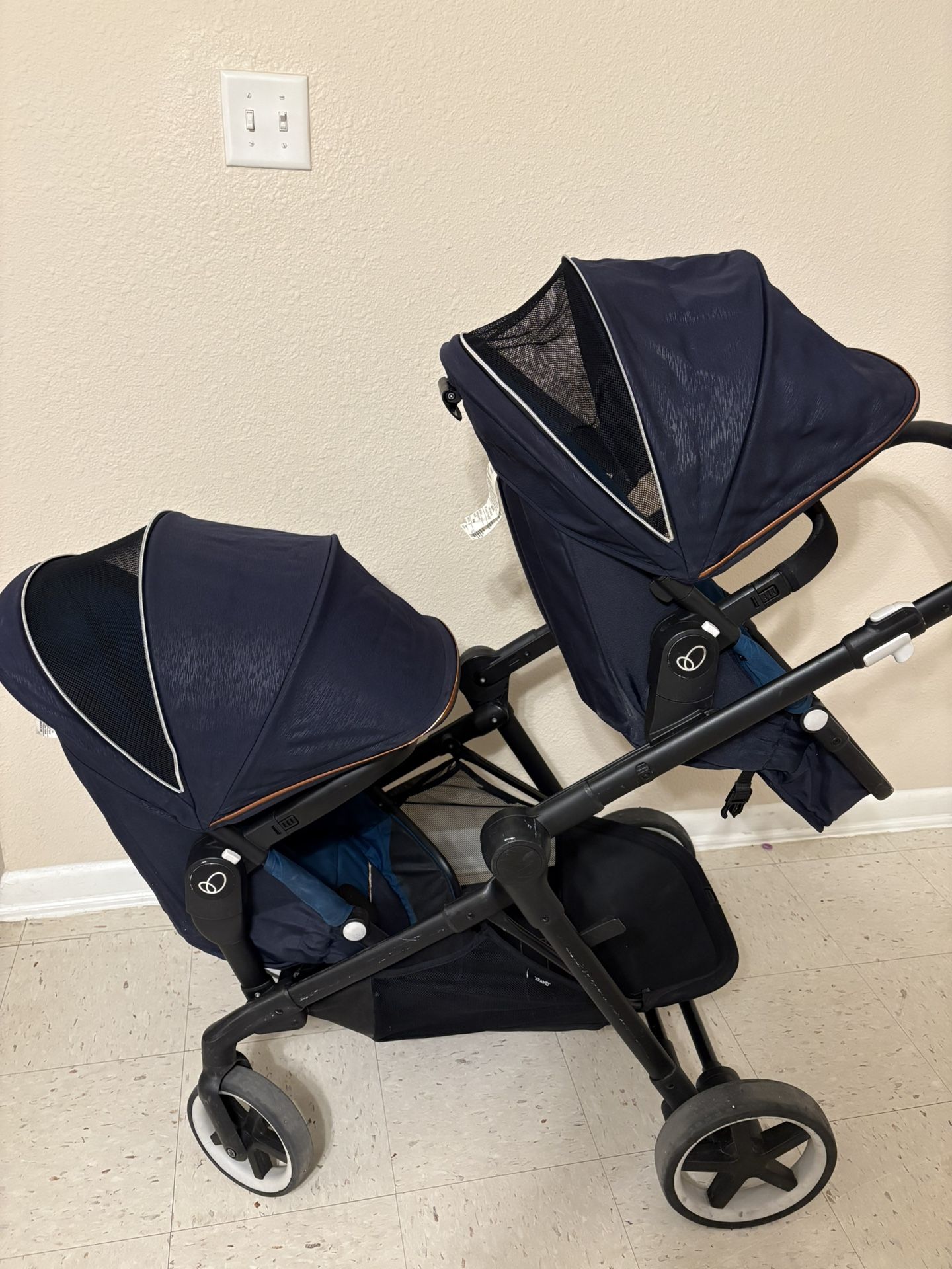Evenflo Xpand Double Stroller 